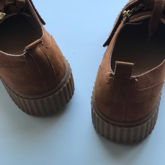 NINE WEST CREEPER BUCKLE UP SNEAKER - Picture 8 of 10